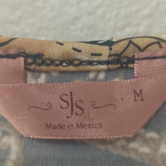 SJS Side tie Blouse - Picture 4 of 10